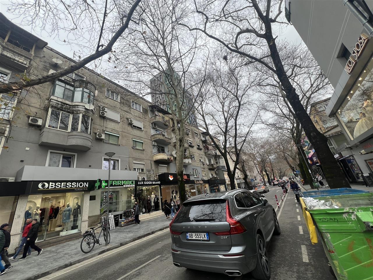 Ambient biznesi me qera