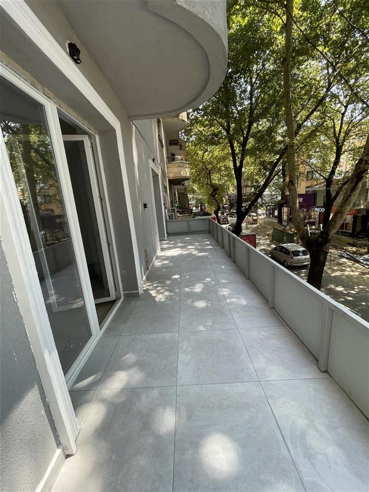 Ambient biznesi me qera