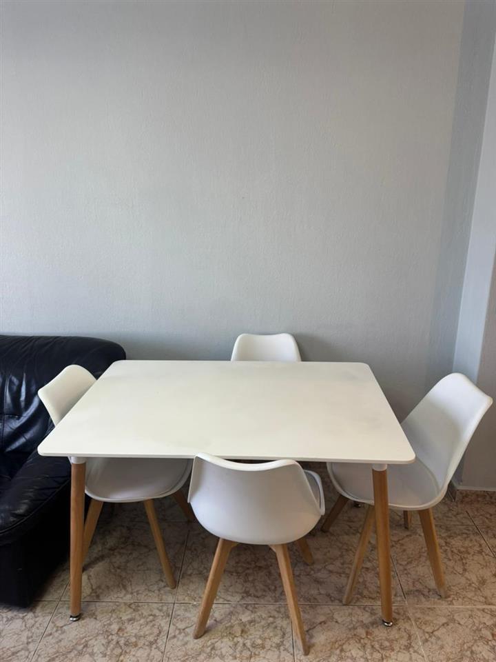 Jepet me Qera Afatgjatë