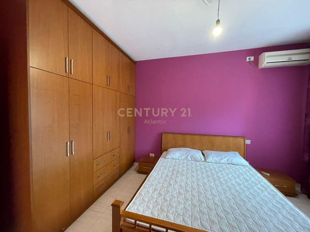 SHITET APARTAMENT 1+1 TEK SHKEMBI KAVAJES!