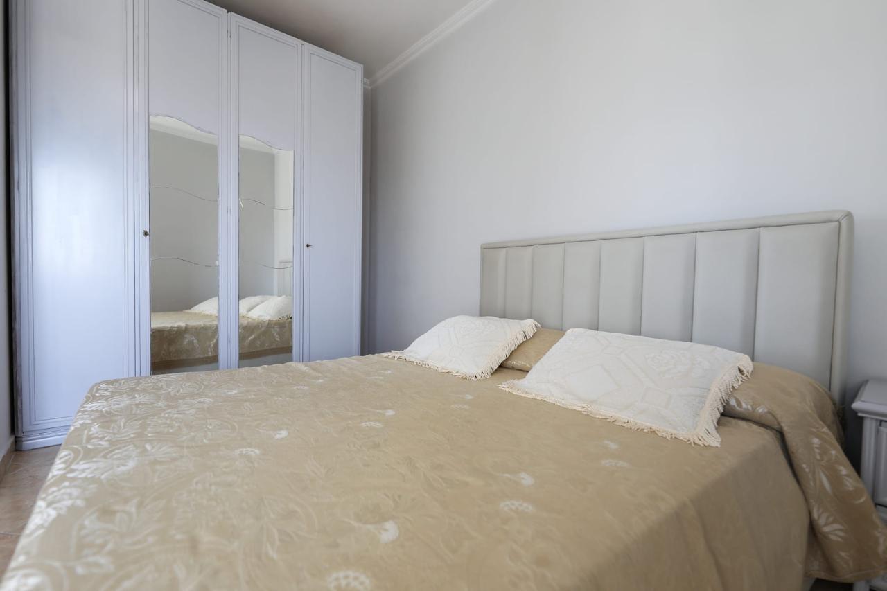 Shitet apartament 2+1 ne Vlore!