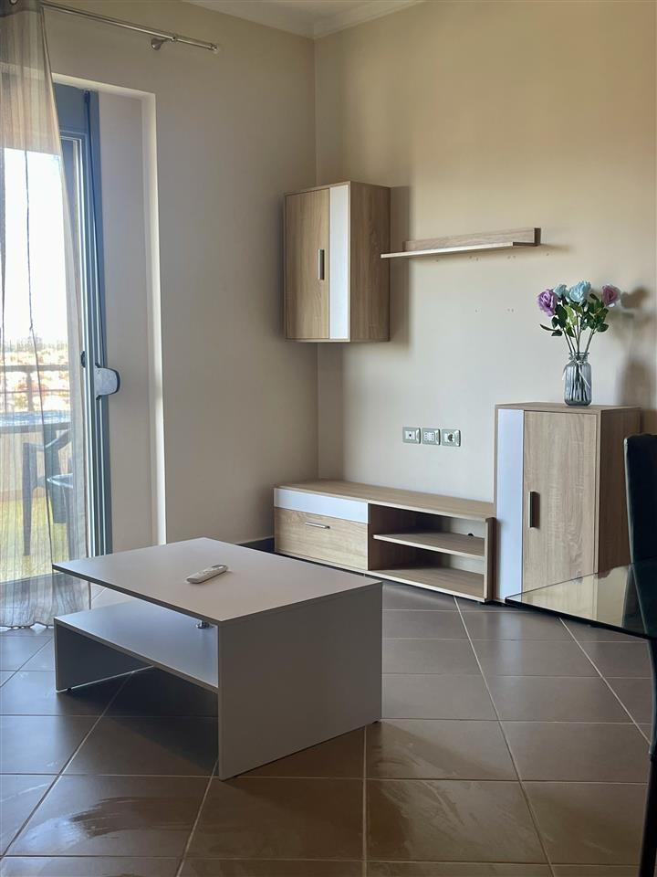 2+1 me Qera, JO AGJENSI, Transballkanike