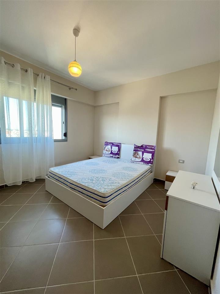 2+1 me Qera, JO AGJENSI, Transballkanike