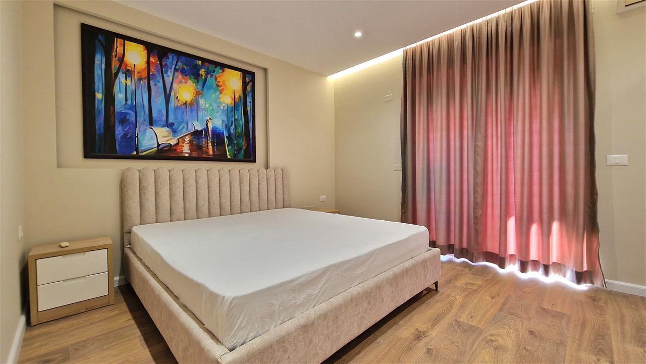 Jepet me qera Apartament 2+1+2,Vlore!