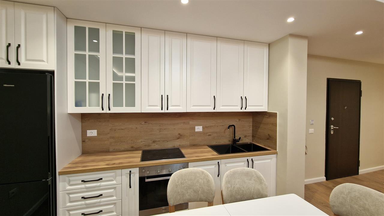 Jepet me qera Apartament 2+1+2,Vlore!