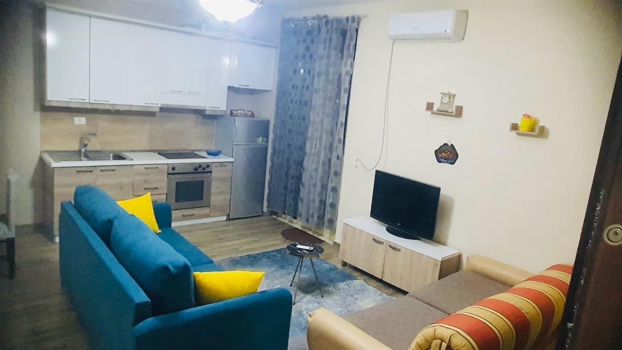 Okazion!!! Shitet apartament 1+1 te Rezidenca Shopi