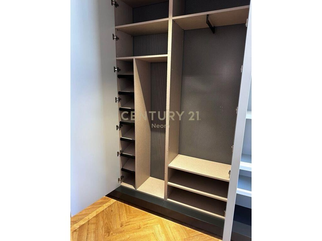 APARTAMENT 2+1 PER SHITJE PRANE INSTITUTIT TE HIGJENES‼️