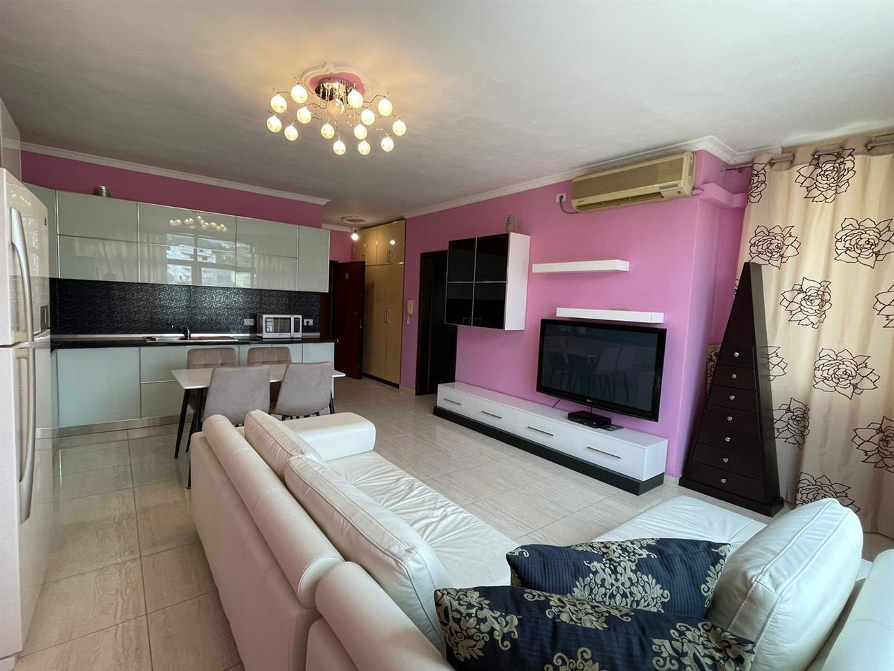 SHITET APARTAMENT 1+1 TEK SHKEMBI KAVAJES!