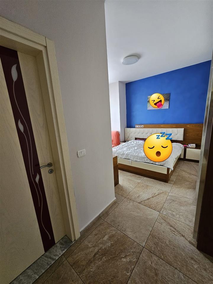 Shitet Apartmenti ne Fier per Arsye Emigrimi