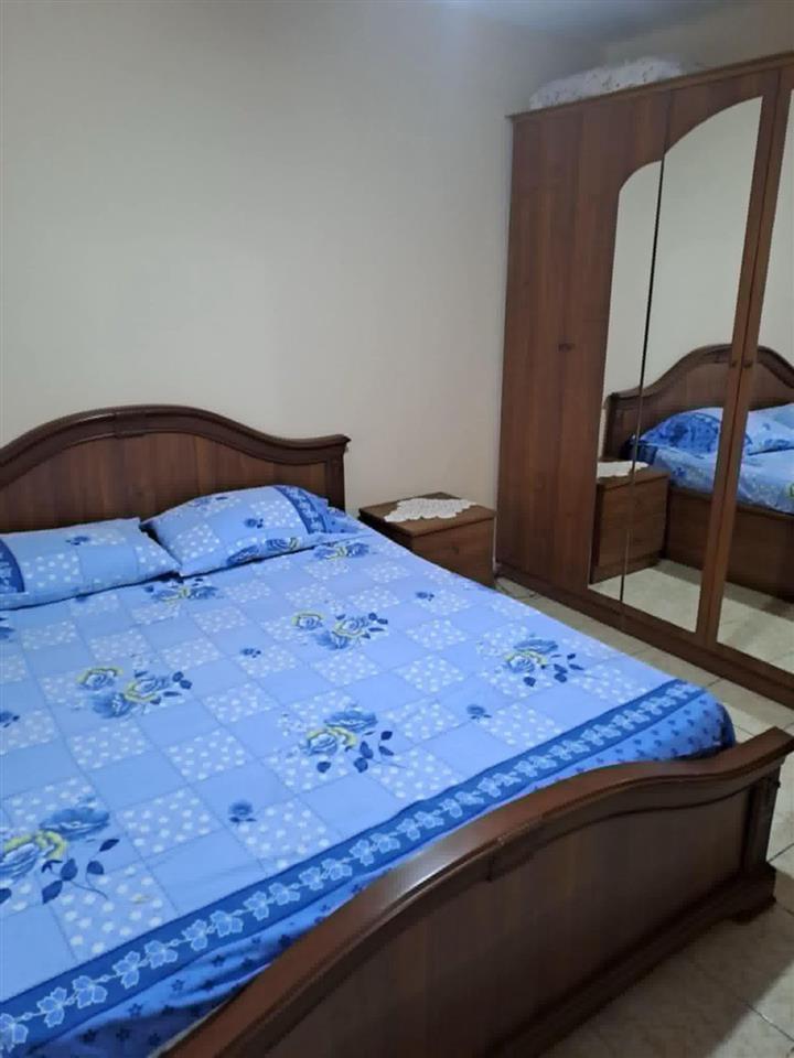 Me qera 2+1, Vasil Shanto