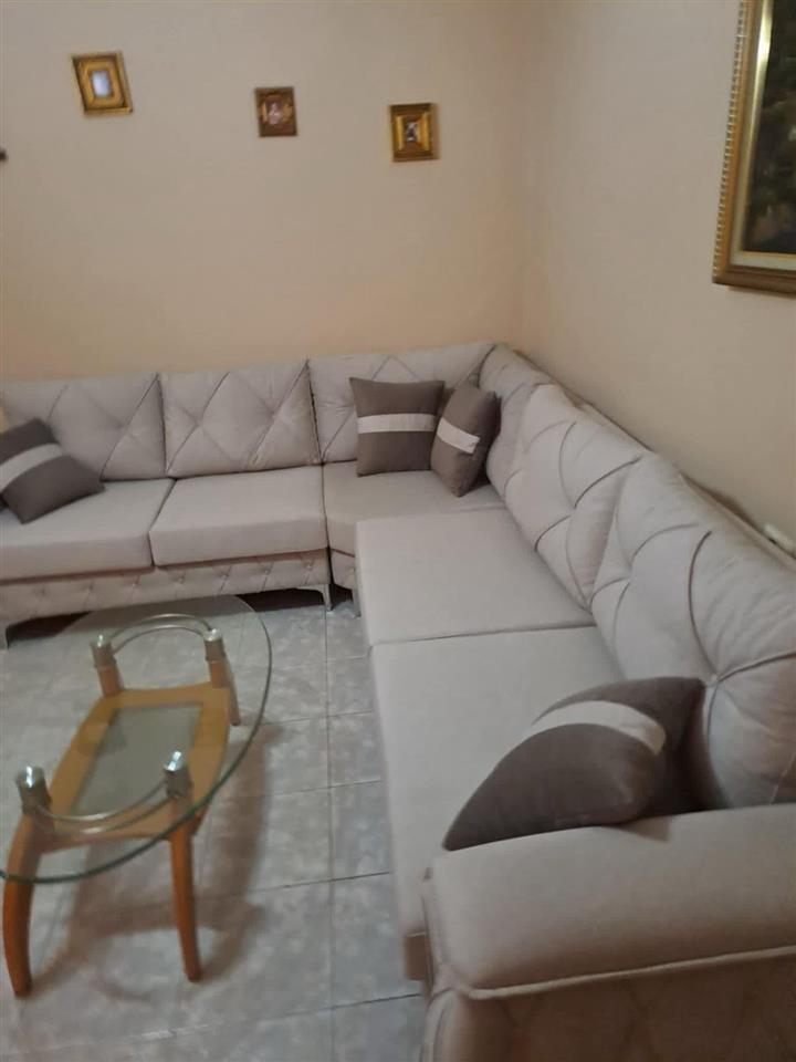 Me qera 2+1, Vasil Shanto