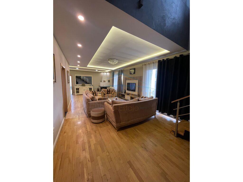 Qera,Duplex, Kati I Pare Dhe I Dyte I Nje Vile, Jordan Misja