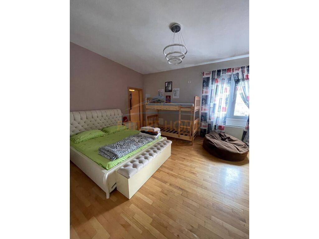 Qera,Duplex, Kati I Pare Dhe I Dyte I Nje Vile, Jordan Misja