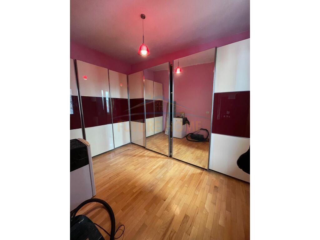 Qera,Duplex, Kati I Pare Dhe I Dyte I Nje Vile, Jordan Misja