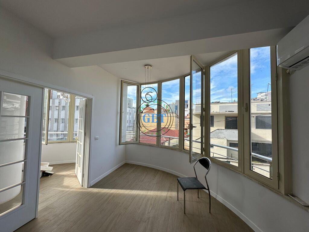 Shitet, Apartament 2+1+2,Qender, Durres!