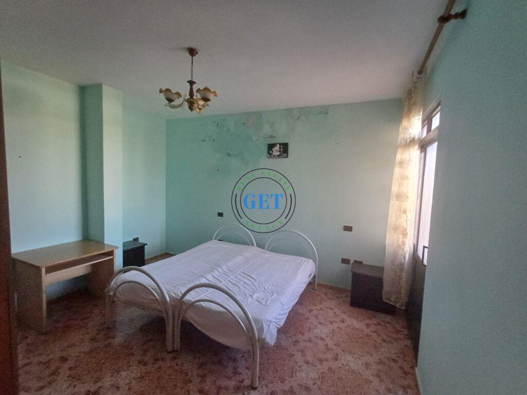 Shitet, Ndërtesë 4-Katëshe, Plazh, Durrës