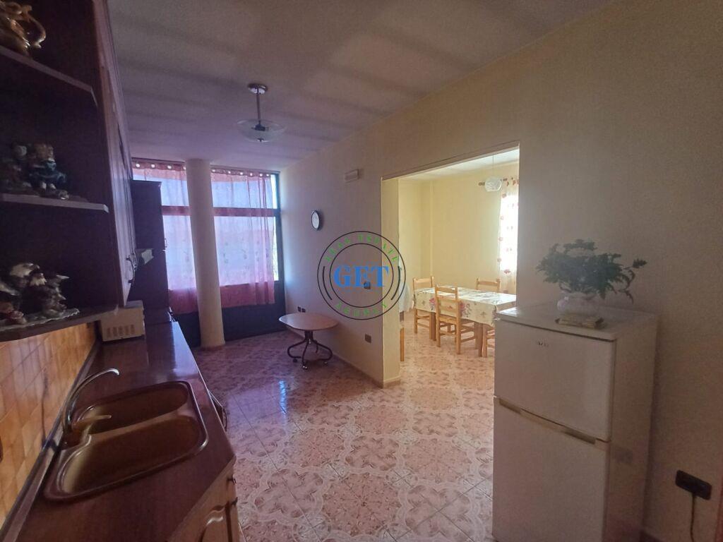 Shitet, Ndërtesë 4-Katëshe, Plazh, Durrës