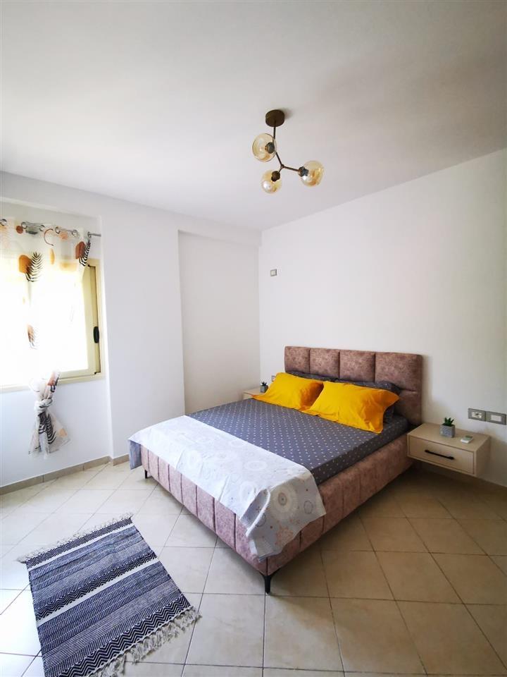 Jepet Apartament me qera