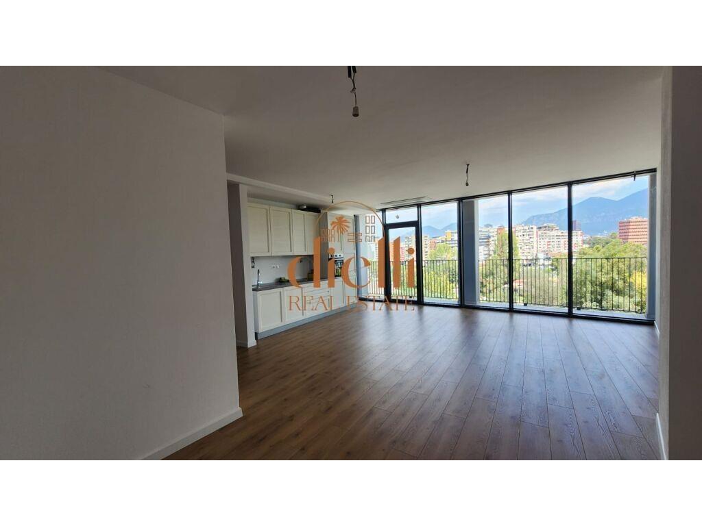 CMIM OKAZION-APARTAMENT ME 3 AMBIENTE, 132 M2 PER QIRA, PER