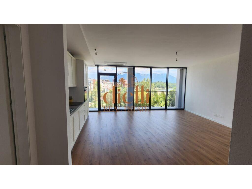 CMIM OKAZION-APARTAMENT ME 3 AMBIENTE, 132 M2 PER QIRA, PER