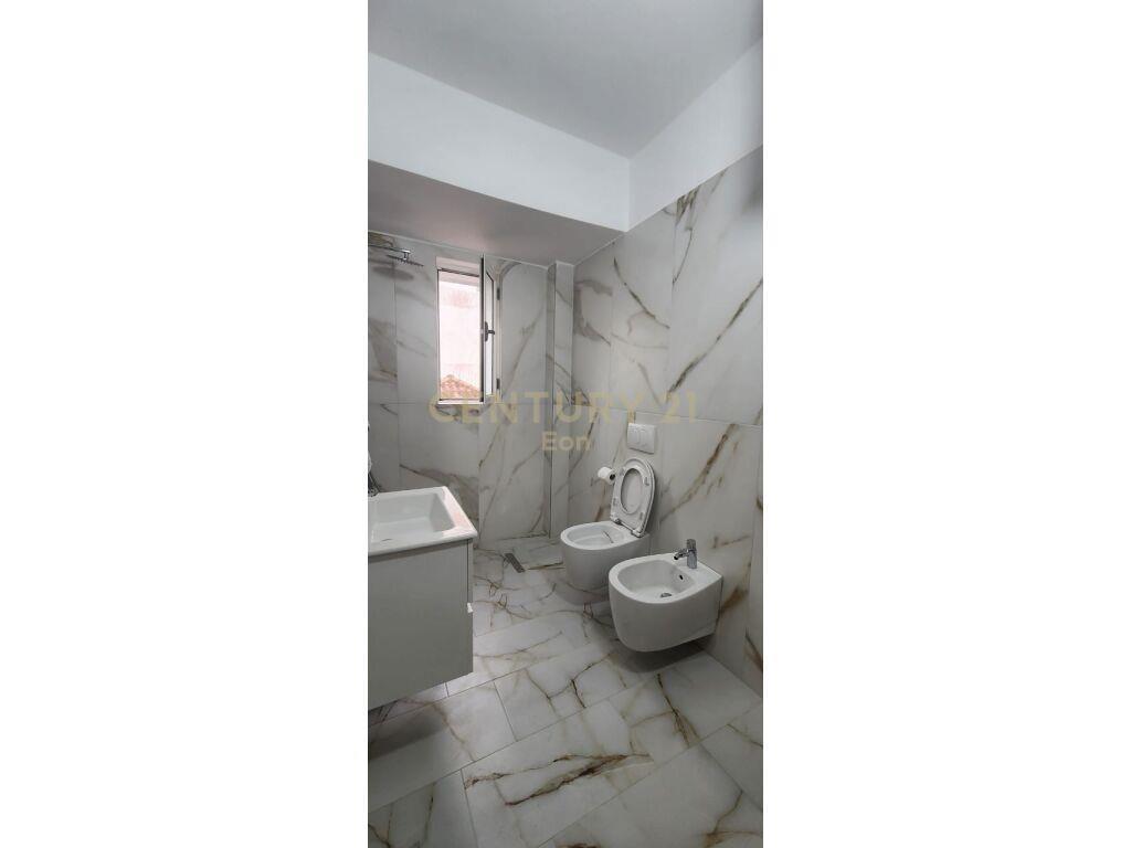 PRONE PER QIRA : APARTAMENT OSE ZYRE !