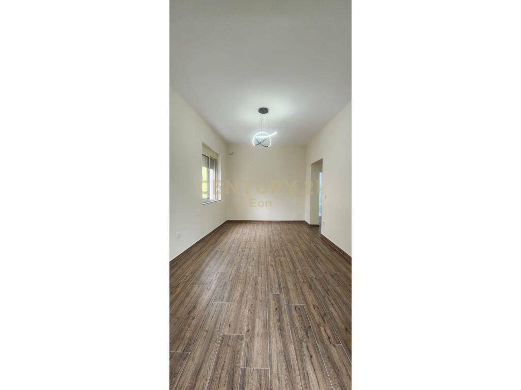 PRONE PER QIRA : APARTAMENT OSE ZYRE !