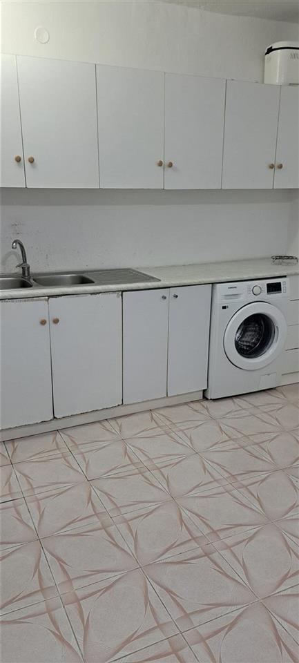 Okazion. Jepet Apartament 2+1 tek Ali Demi Tirane