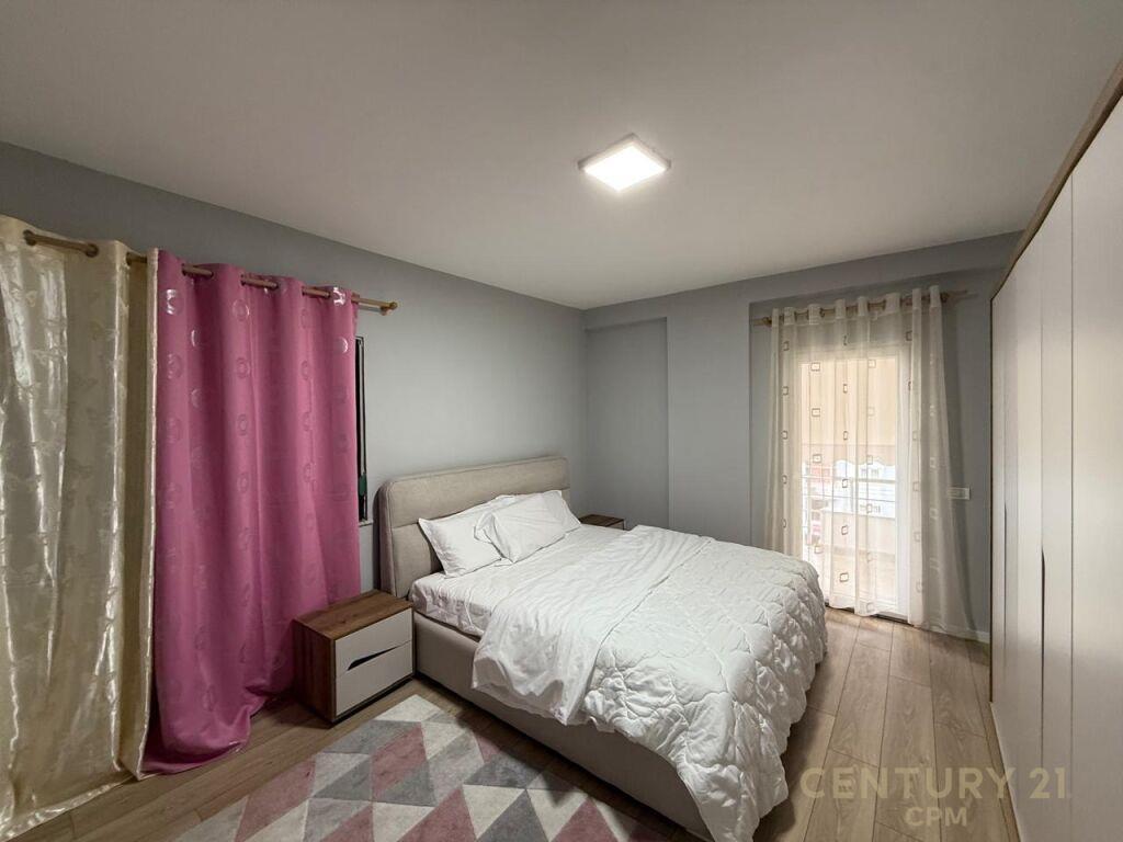 Jepet me qira apartament 2+1 ne Fresk!