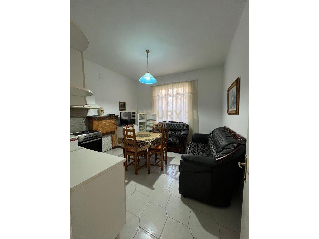 JEPET ME QIRA KATE I PARE VILE NE DURRES!