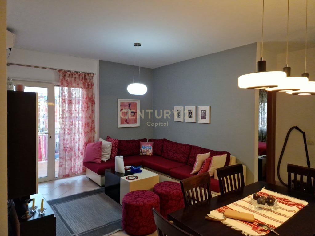 Jepet me qira apartament 2+1+2 ne Don Bosko, Tirane
