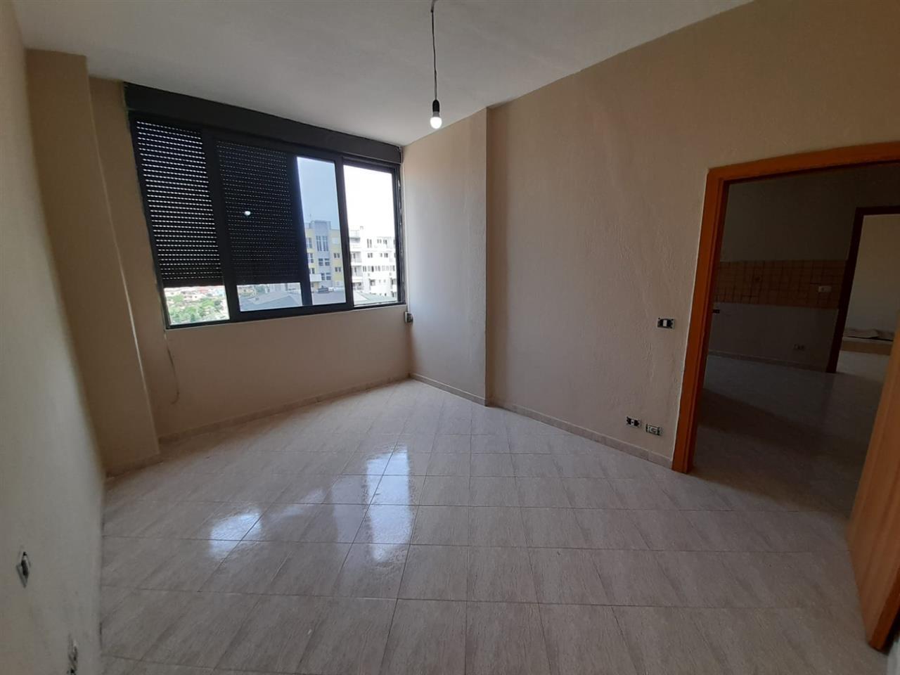 shitet apartament okazion 2+1 ne plazh