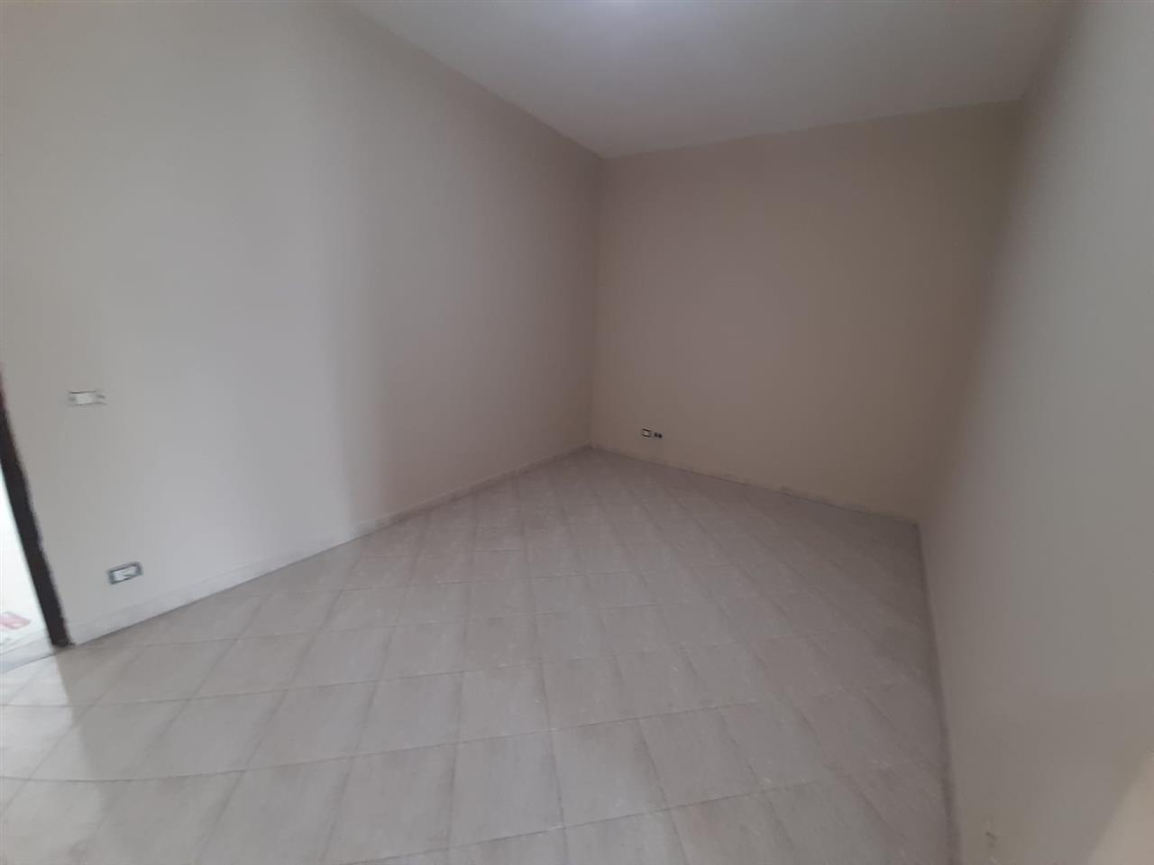 shitet apartament okazion 2+1 ne plazh