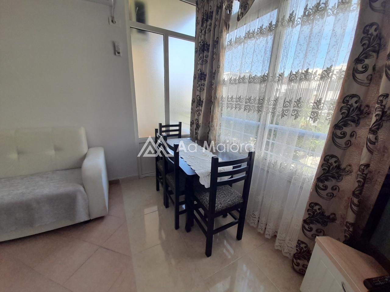 JEPET ME QIRA APARTAMENT 1+1 NE PLAZH