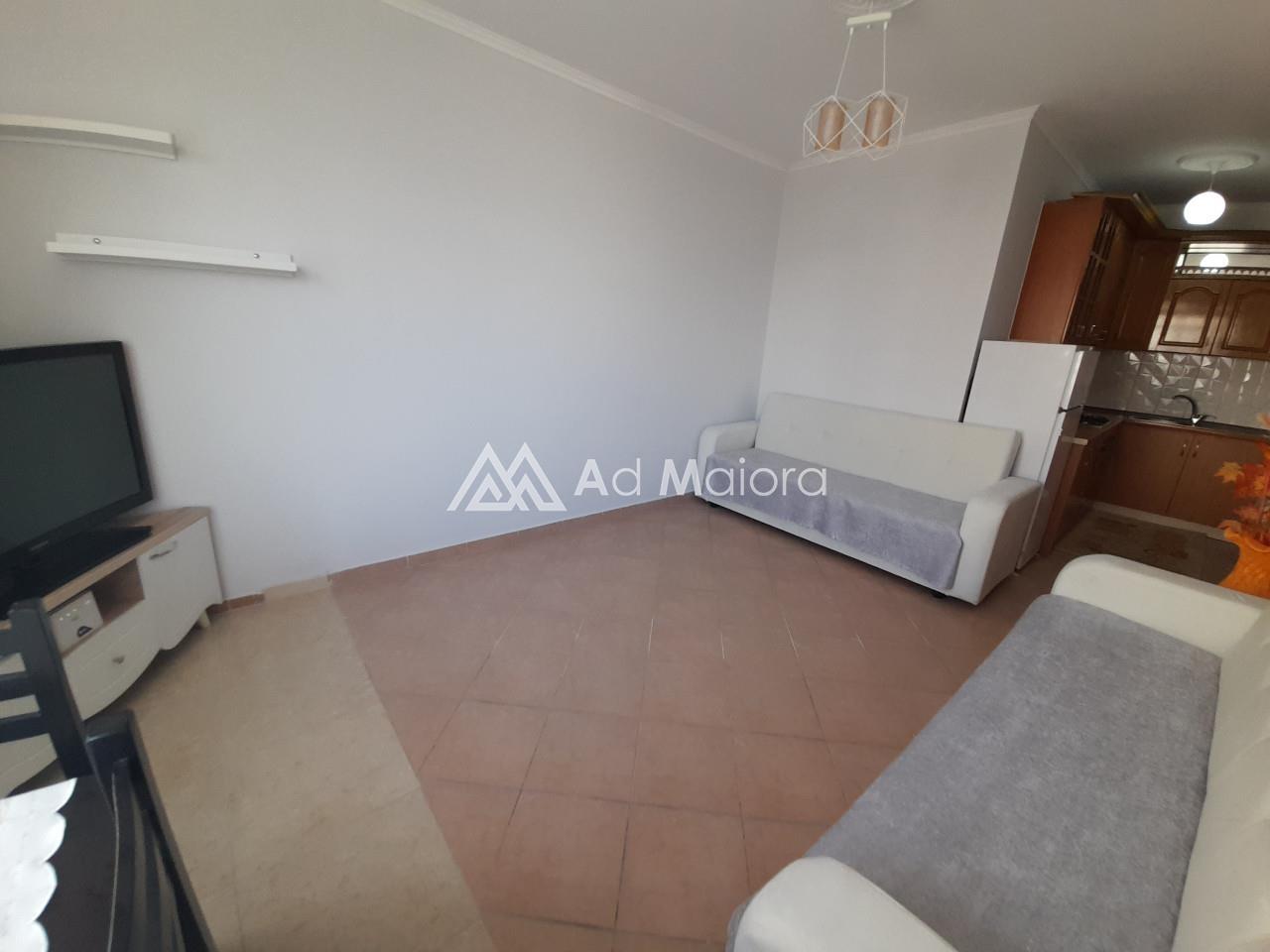 JEPET ME QIRA APARTAMENT 1+1 NE PLAZH