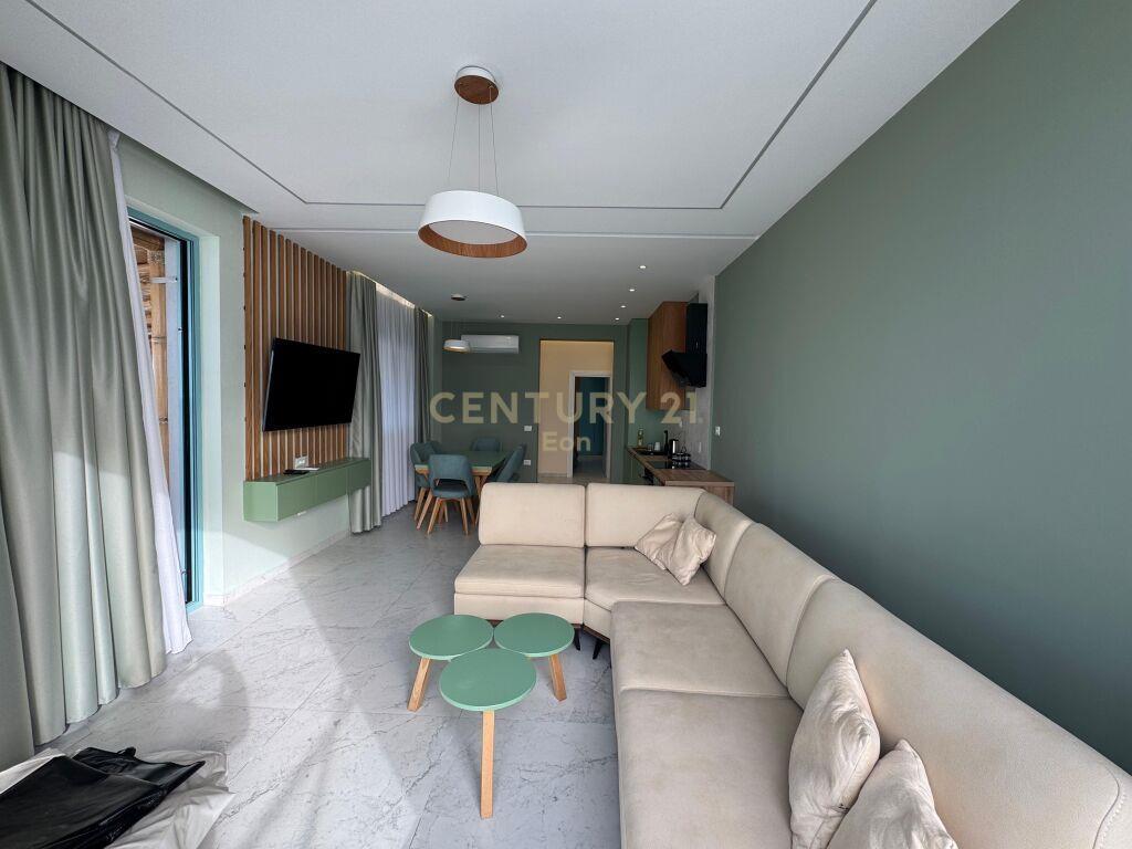 PAPAFINGO BALLORE ME DETIN NE SHKEMBIN E KAVAJES!