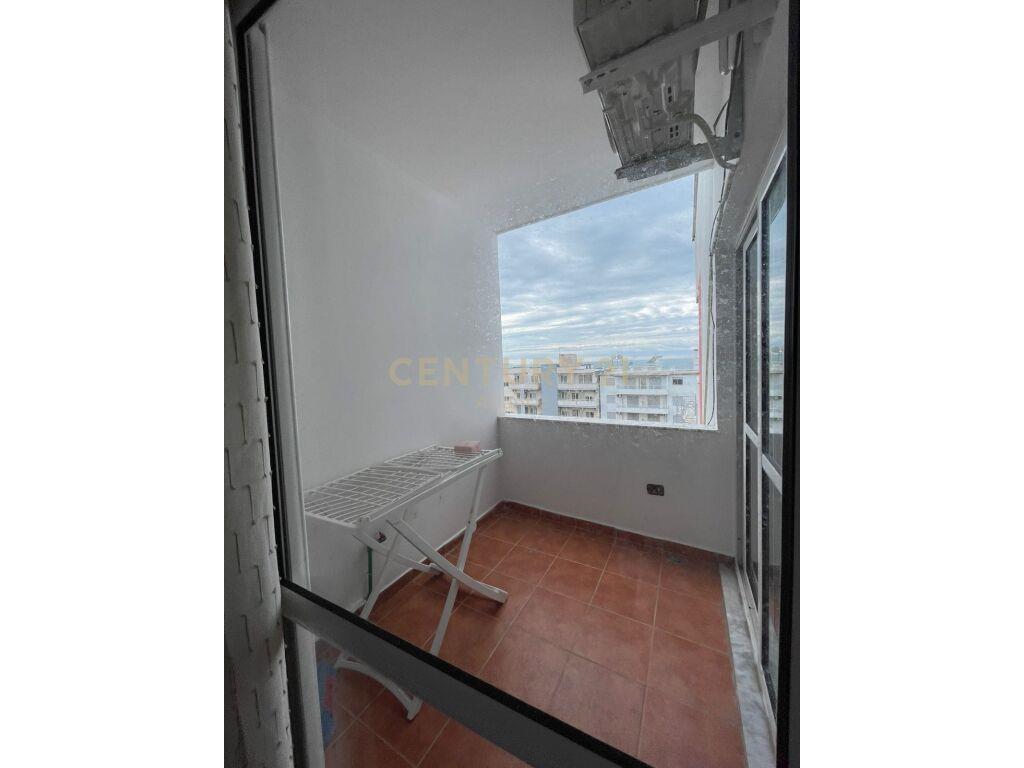 JEPET APARTAMENT 1+1 ME QERA NE PLAZH HEKURUDHA!