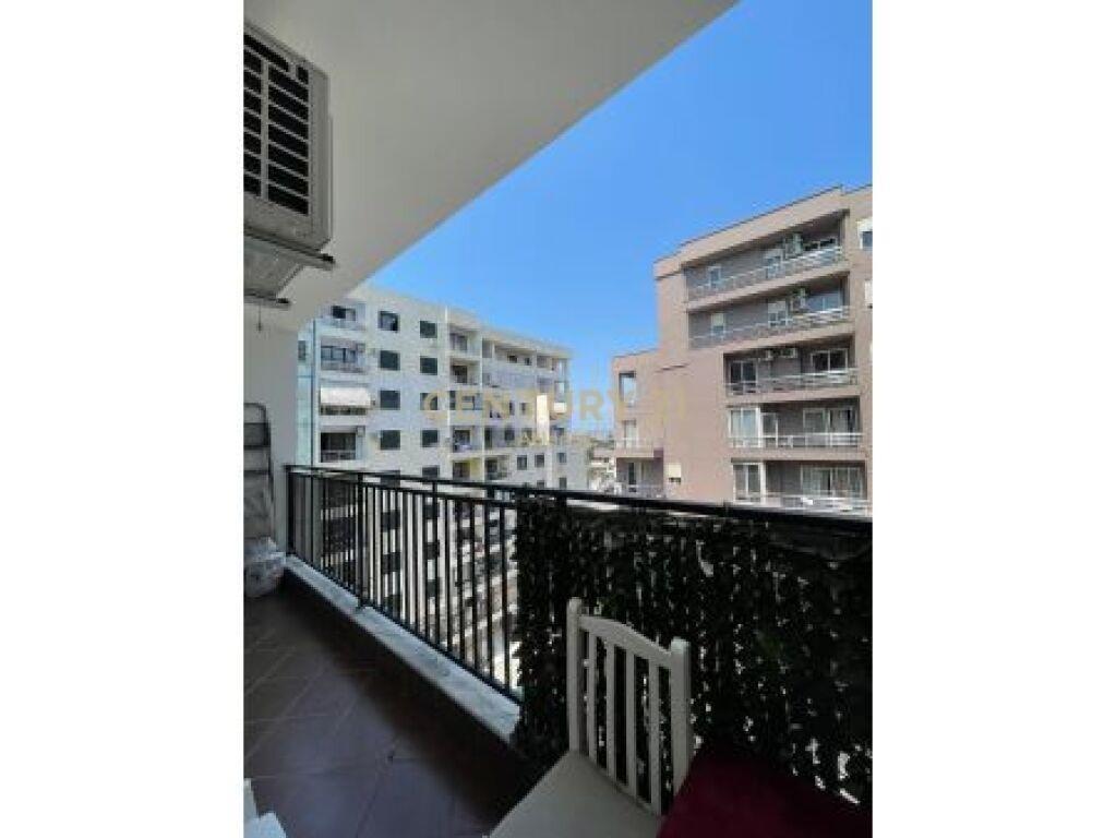 SHITET APARTAMENT 1+1 NE PLAZH RROTA KUQE!