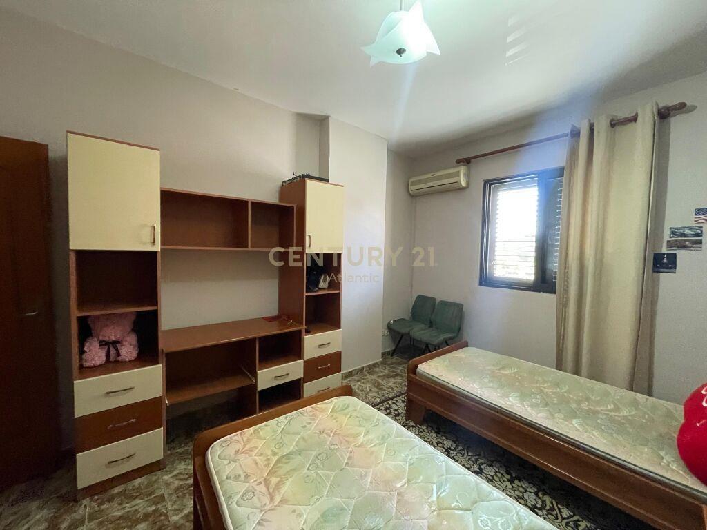 JEPET APARTAMENT ME QIRA 2+1+2T, PRANE MUZEUMIT