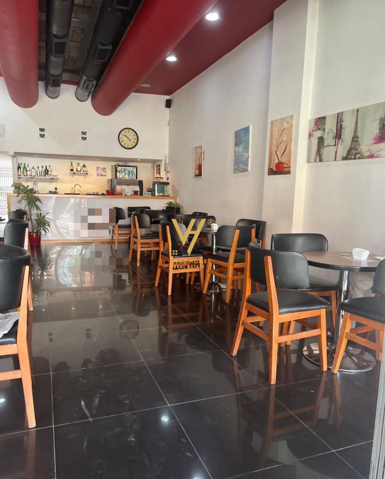 DYQAN 75 M2 TE MYSLYM SHYRI 320.000 EURO