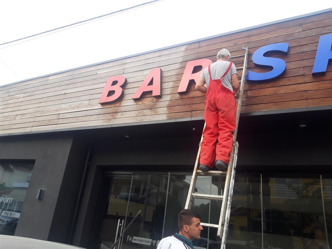 Shtëpi Druri nga Lignum.al – Cilësi dhe Profesionalizëm që P