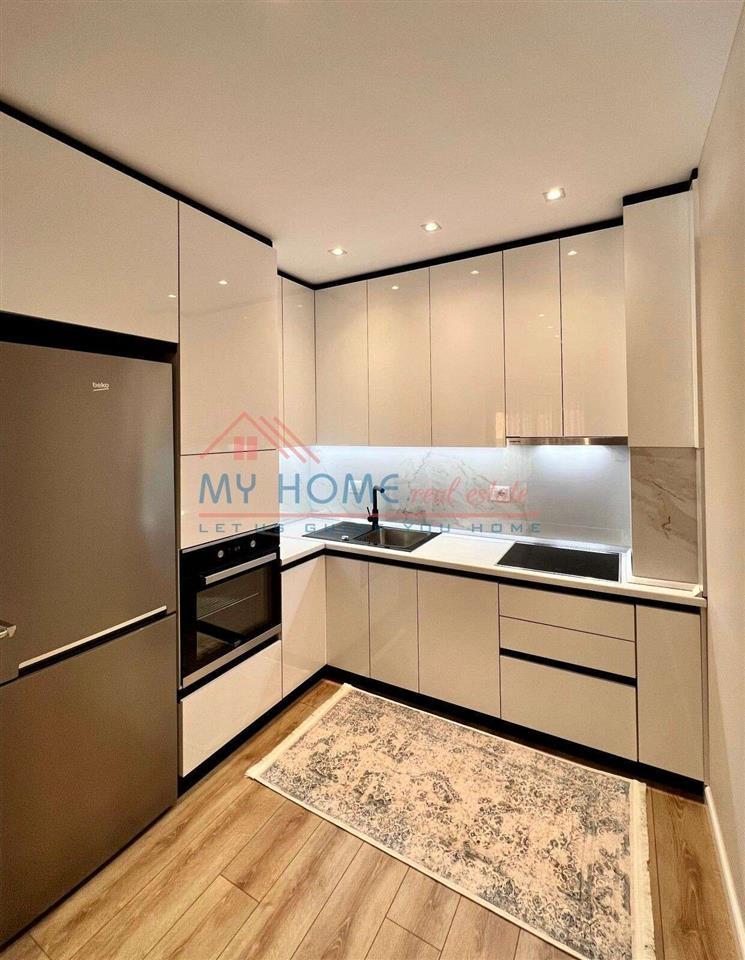 Apartament 1+1 me Qera Komuna e Parisit Tirane