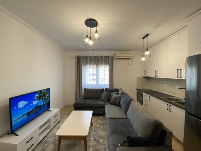 Super Apartament 2+1 jepet me qera – Rruga e Elbasanit.