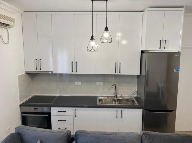 Super Apartament 2+1 jepet me qera – Rruga e Elbasanit.
