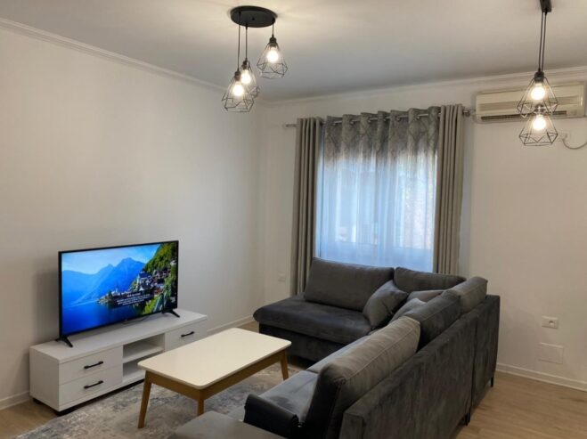 Super Apartament 2+1 jepet me qera – Rruga e Elbasanit.