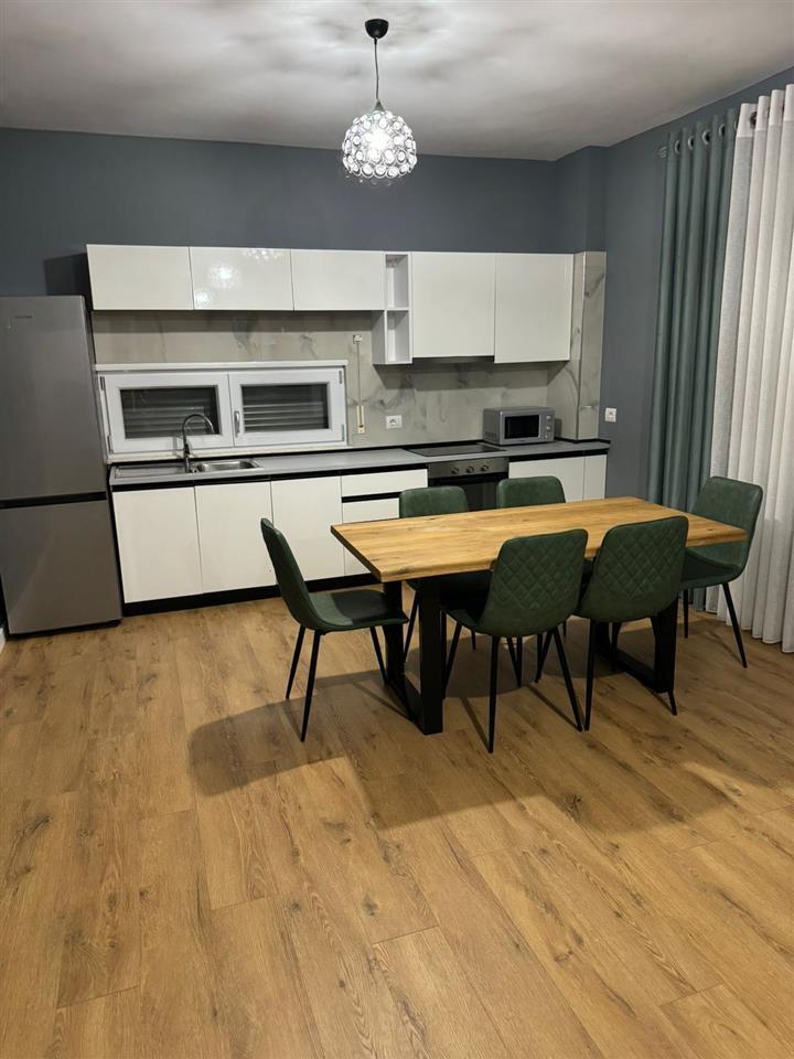 JEPET ME QERA APARTAMENT 2+1+POST PARKIMI SELITE E VJETER