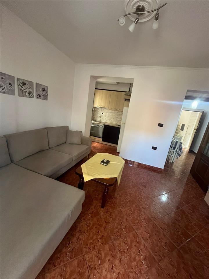 Jepet me qera apartament 1+1