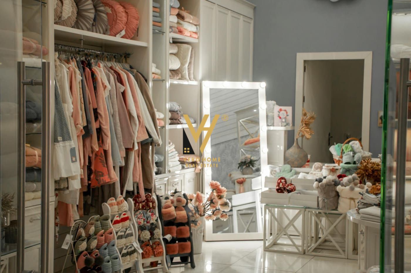 DYQAN 20 M2 ME QERA NE DON BOSKO 350 EURO