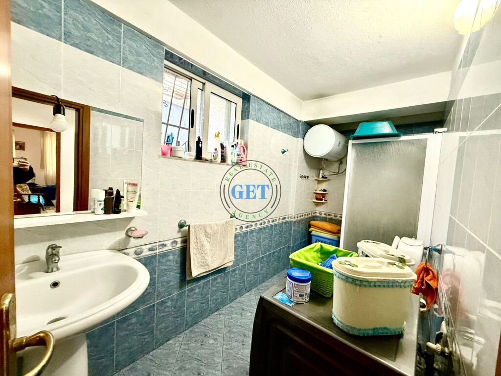 Shitet, Apartament 3+1+2, +2 Ballkone, Lagjia 18,