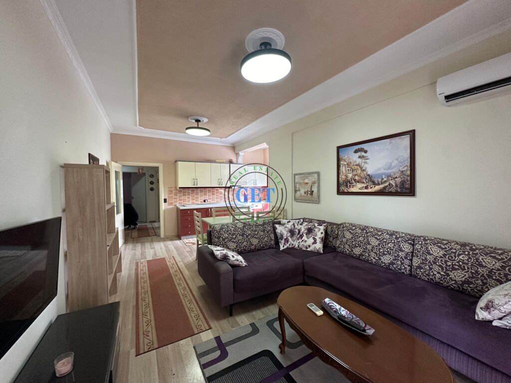 Shitet Apartament 2+1+2 +2 Ballkone,Golem