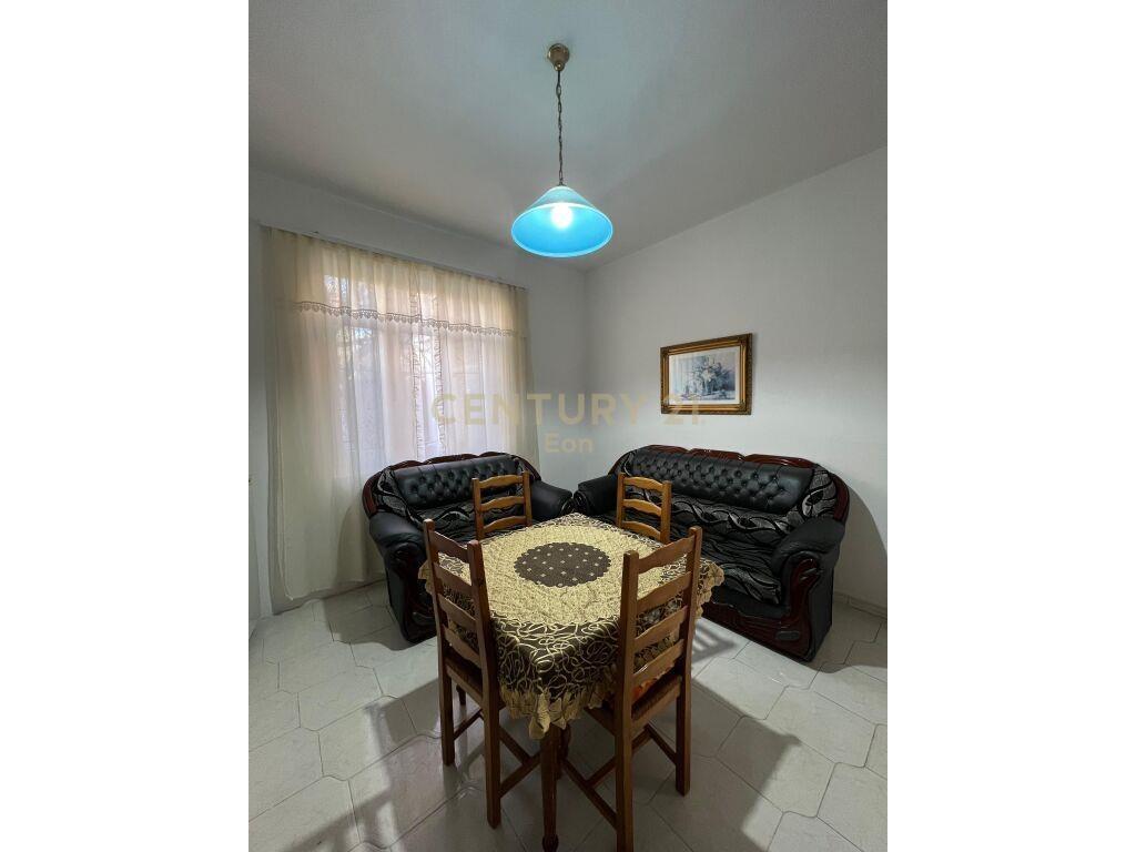 JEPET ME QIRA KATI I PARE VILE NE DURRES!